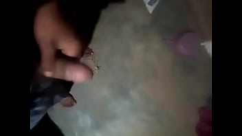 Skinny solo boy hansjob at home