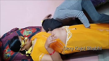 hot Indian milf step mom fucking with her step son when his step father go to market