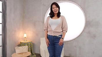 初撮り人妻ドキュメント　桃井しずか　＜ダイジェスト付＞