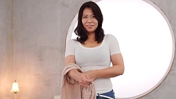 初撮り人妻ドキュメント　桃井しずか　＜ダイジェスト付＞