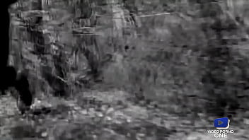 Chip Marlow, dominante et sexy, se fait bien baiser