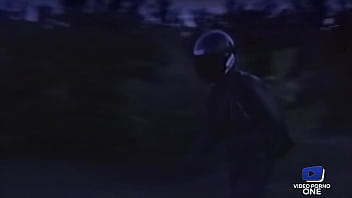 &Ccedil_a baise dans tous les coins de la villa