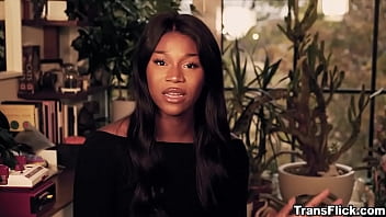 Vanniall wished she had SOMEONE who could help her being trans