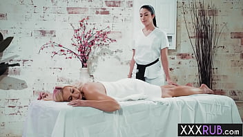 Hot housewife Sophia West enjoyed passion massage by lesbian Alex Coal