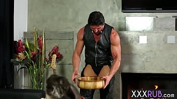 MILFs Rachael Madori and Kleio Valentien rode guys hard gun after massage