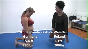 Anna Konda dominates some Female Bodybuilder and other Amazons in Female Wrestling