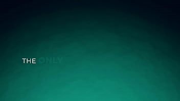 MILF boss and lazy ass assistant having lesbian sex - Christie Stevens and Evelyn Claire