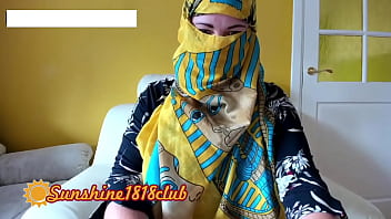 Arabic Hijab girl big boobs on webcam live October 14th