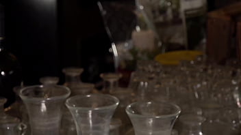 Berlin bar : no money, girl must pay with a facial