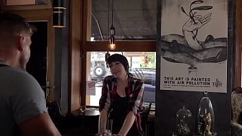 Berlin bar : no money, girl must pay with a facial