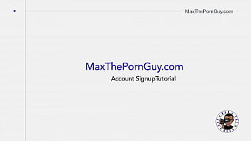 SMAE4: TOKYOLYNN MAKES HERSELF CUM UNDERWATER WITH HER FINGERS AND A VIBRATOR