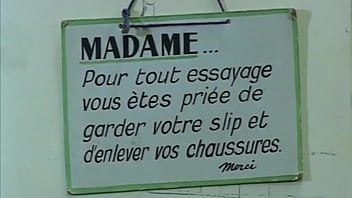 Trio sexual frances follando en el mostrador y cum en el pubis