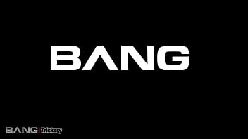 Trickery - Beautiful Jasmine Vega Fucks Her Spy In The Locker Room