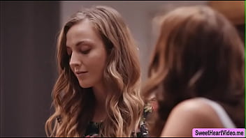 Two Hot Ladies licks each others pussies