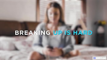 Busty lesbian Gabbie Carter can'_t decide between Eliza Ibarra and LuLu Chu