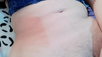 Solita con ganas de culiar (qui&eacute_n me quiere meter la verga )