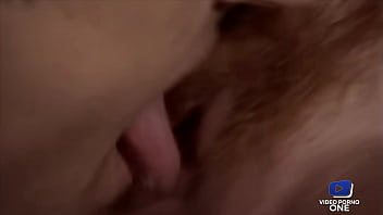 Fovea aime faire plaisir aux coll&egrave_gues et donne son cul