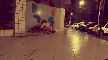 MORADOR DE RUA METEU NO CUZINHO DA SAFADA NA CAL&Ccedil_ADA