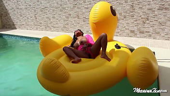 Maxine X Shoves Her HUGE Dildo In That Squirting Pussy By The Pool!