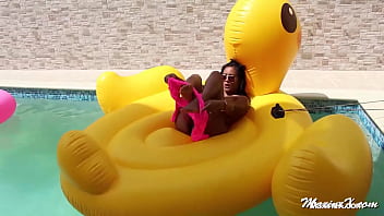 Maxine X Shoves Her HUGE Dildo In That Squirting Pussy By The Pool!