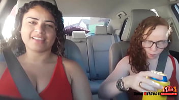 TOMEI DE ASSALTO 1 CARRO COM DUAS PUTAS GOSTOSAS - FIZ DE REF&Eacute_M LEVEI PRO MATO - TRANSEI PRA CARALHO - Ft. ELIANE FURAC&Atilde_O E LORRANY EXOTICA