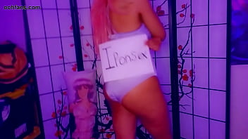 AFRICAN MODEL HATES ANAL SEX BUT PREFERS SOLO