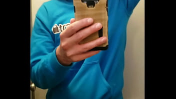 Caught by fly attendant Masterbaiting on a plane