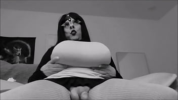 Voluptuous Shemale Whore Karola TS