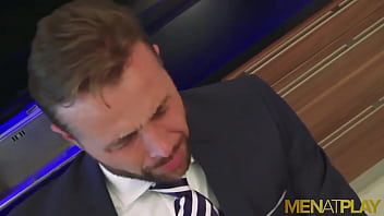 MENATPLAY Hunky Businessman Frank Valencia Fucks Diego Reyes