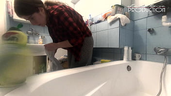 Lena Rose downblouse while cleaning bathtube