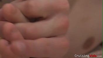 Toe licking bendy twink in fetish solo