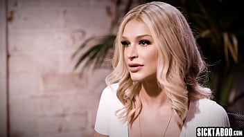 Hot boss with nice big tits Elle seduced by a sexy blonde lesbian teen Emma Hix