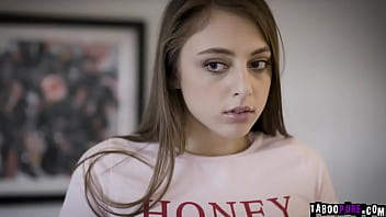 Pervy stepbrother ramming Gia Derza sweet muffin so hard