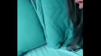 Fue a darse su vacuna y se la dieron con la jeringa de carne