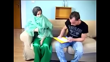 Fun loving bb fuck lovely defferent style arab babe