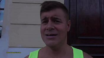 Love in the Elevator! Seduced by Best Friends&rsquo_ New Secretary