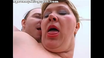 Ugly mature has sex in the bathroom