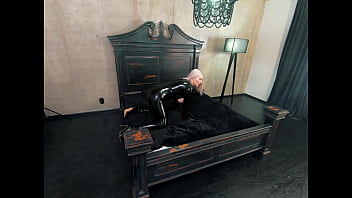 Backstage Video From Latex Rubber Shooting (Arya Grander)