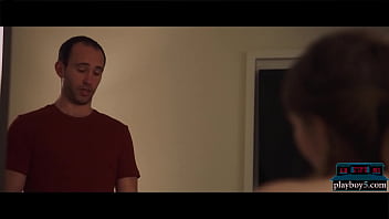 Movie actress gets with one of her fans who was staying in the same hotel