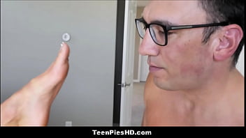 Cute Skinny Blonde Teen Emma Hix Creampie From Landlord For Deposit