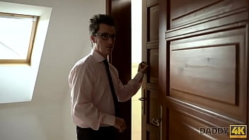 DADDY4K. Persistent man convinces sons new girlfriend to have quickie