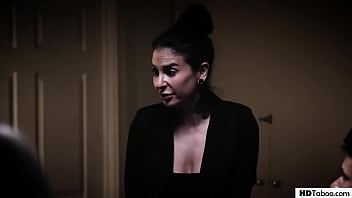 TS Girl Seduces Men In Psychopath Way - Aubrey Kate and Pierce Paris