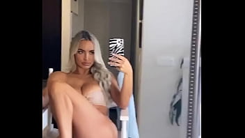 Lindsey Pelas Sexy