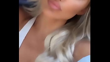 Lindsey Pelas Cleavage