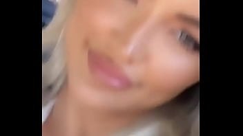 Lindsey Pelas Cleavage