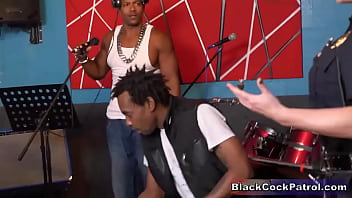 Busted Pops Made To Fuck Female Cops For His Freedom