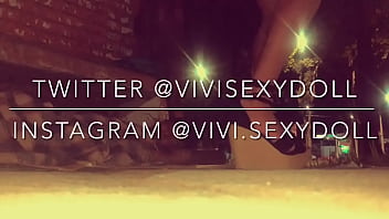 MORADOR DE RUA METENDO NO CUZINHO DA SAFADA NO BEIRA DA ESTRADA MOVIMENTADA