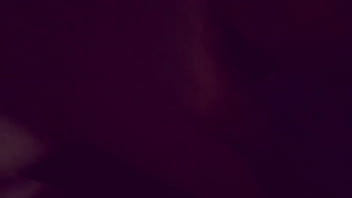 MORADOR DE RUA METENDO NO CUZINHO DA SAFADA NO BEIRA DA ESTRADA MOVIMENTADA