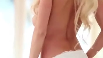 Lindsey Pelas Nude