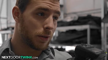 NextDoorTwink - Horny Photographer&#039_s Cock Fills Up Twink Model